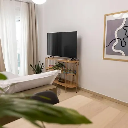 Ophelia Apartment