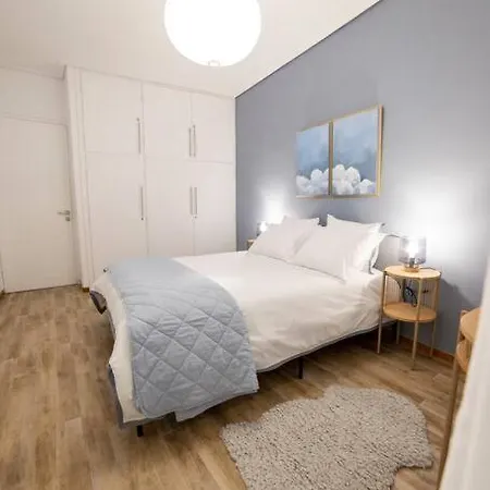 Ophelia Apartment *